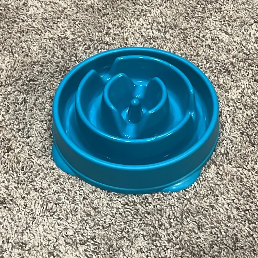 - 8 inch dog slow pace eating bowl